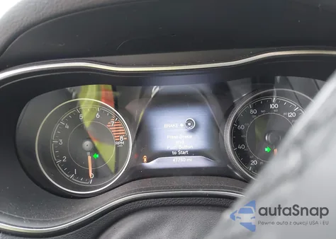 2020 Jeep Cherokee Trailhawk 4X4 z USA, uszkodzony, nr VIN 1C4PJMBX0LD588251